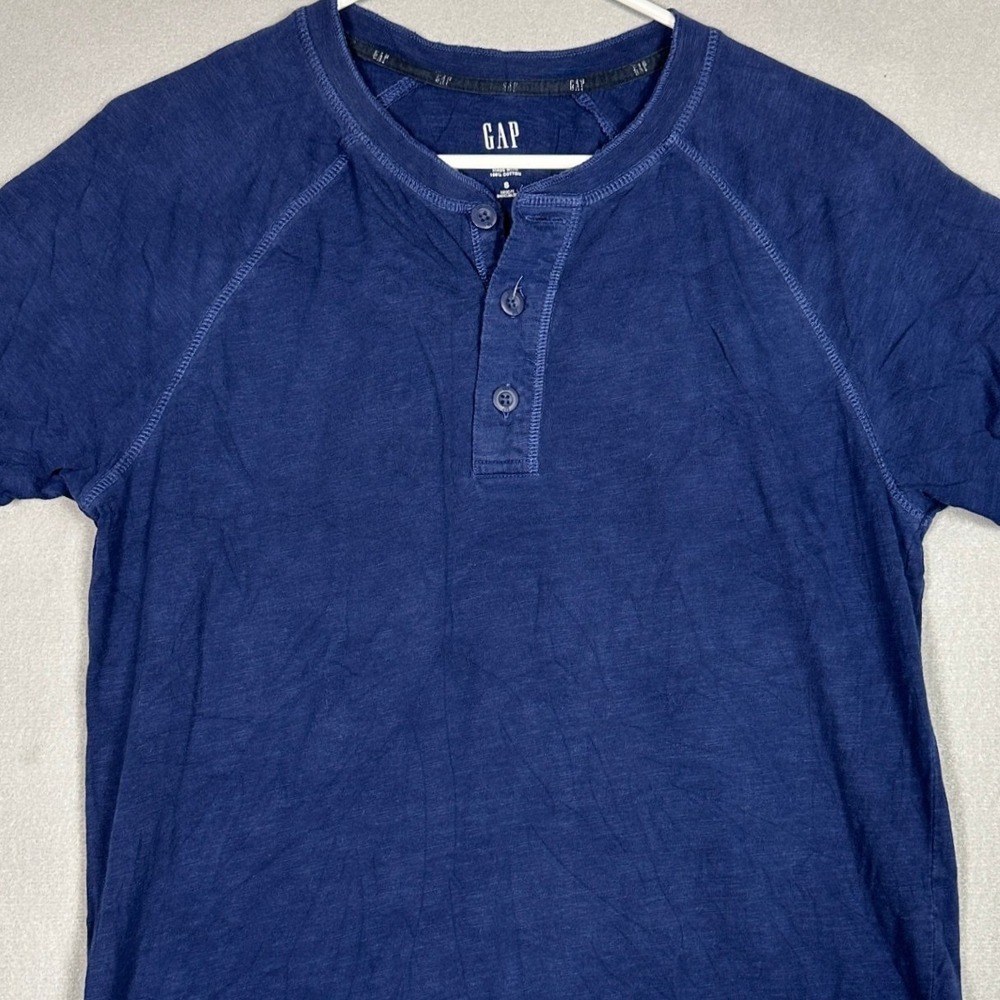 Gap Henley Shirt Mens Small Navy Blue Slub Raglan Sleeve Short Sleeve Tee EUC